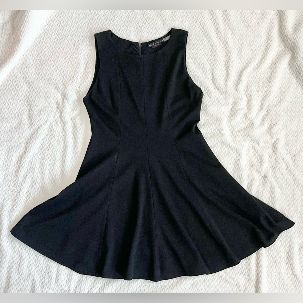 Alice + Olivia Black Sleeveless Flared Mini Dress